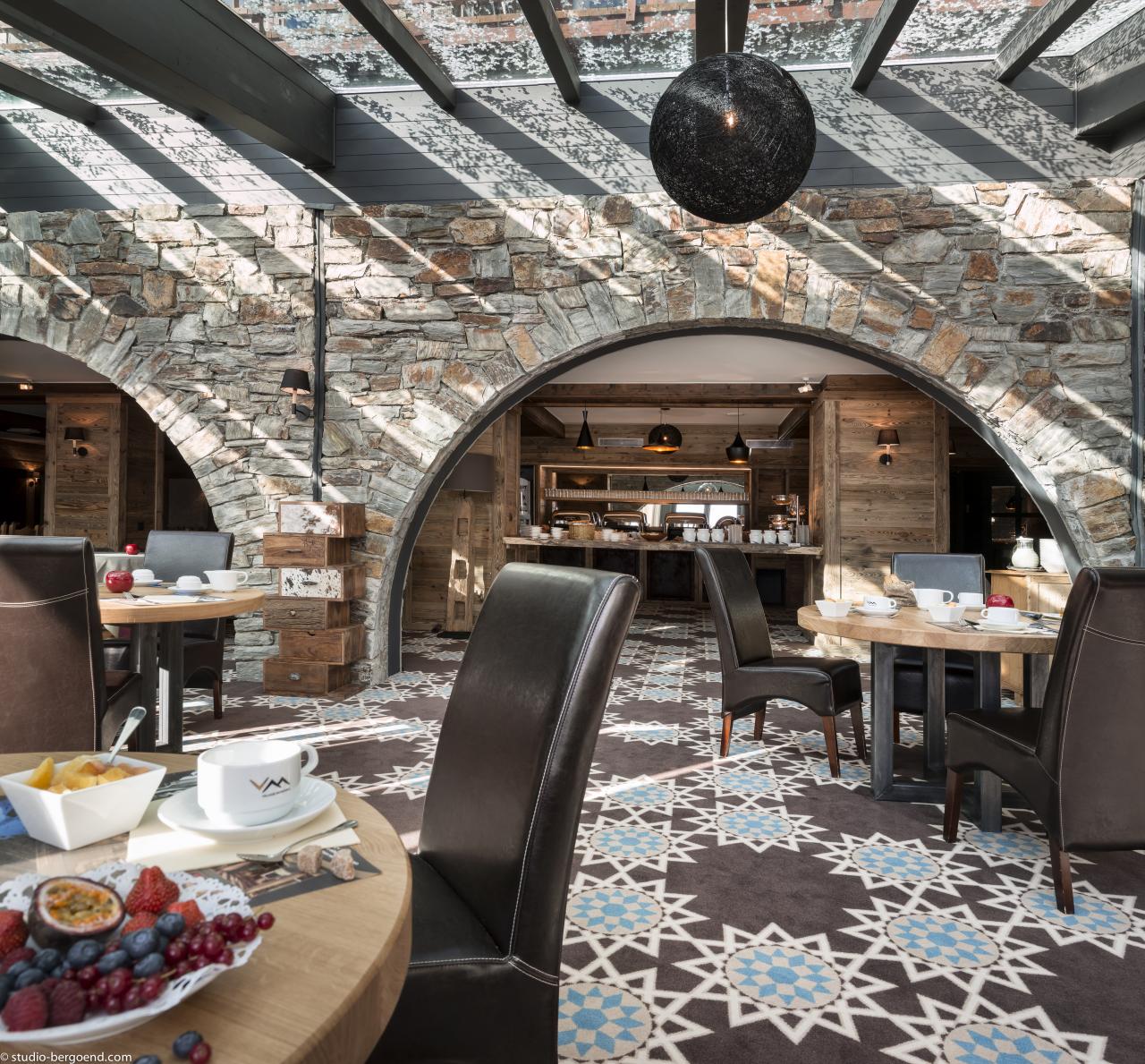 Hotel Village Montana